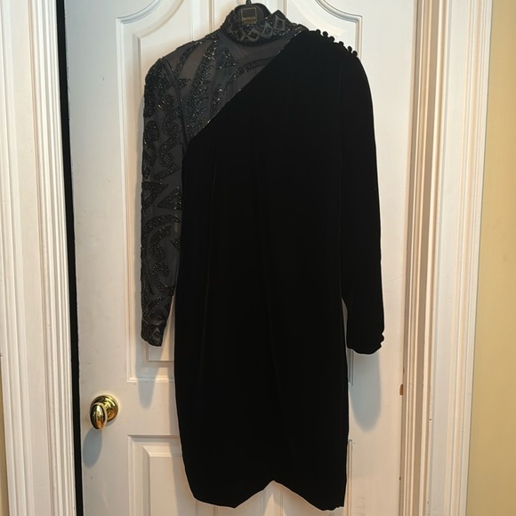Victor Costa Vintage black velvet dress with sequins - Picture 1 of 15